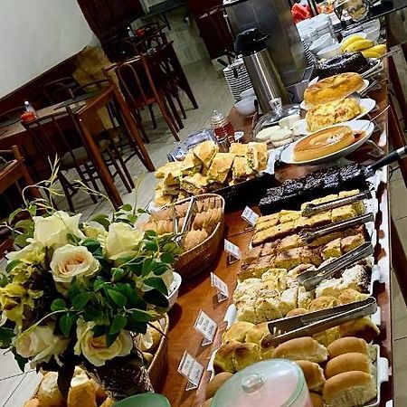 Hotel Garrafao - Rua Principal De โบยตูวา ภายนอก รูปภาพ