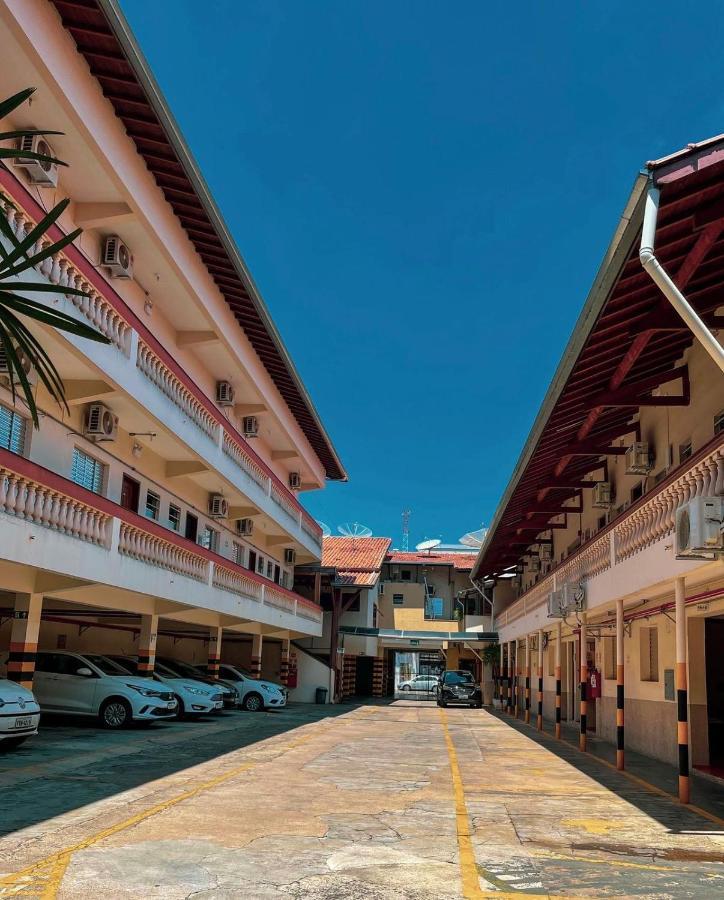 Hotel Garrafao - Rua Principal De โบยตูวา ภายนอก รูปภาพ